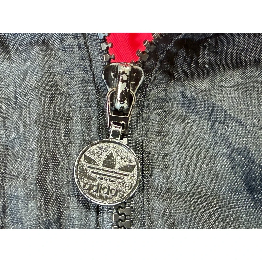 Vintage Adidas Trefoil Hooded Windbreaker Jacket Large Black Red Sporty Gorpcore